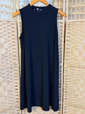 Tash + Sophie Black Sleeveless Swing Dress Size Medium